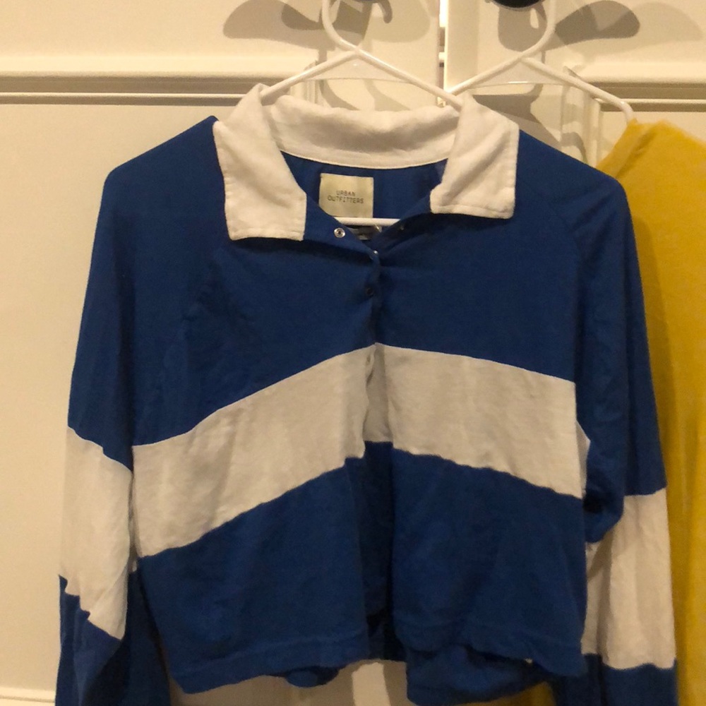 blue and white cropped shirt